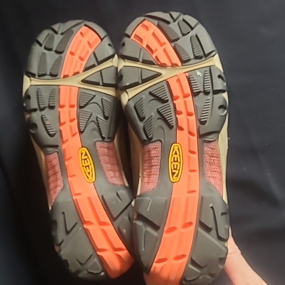 Keen Laceup Ladies 9.5 - Picture 6 of 9